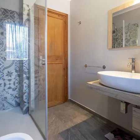 Gabbiano By Interhome